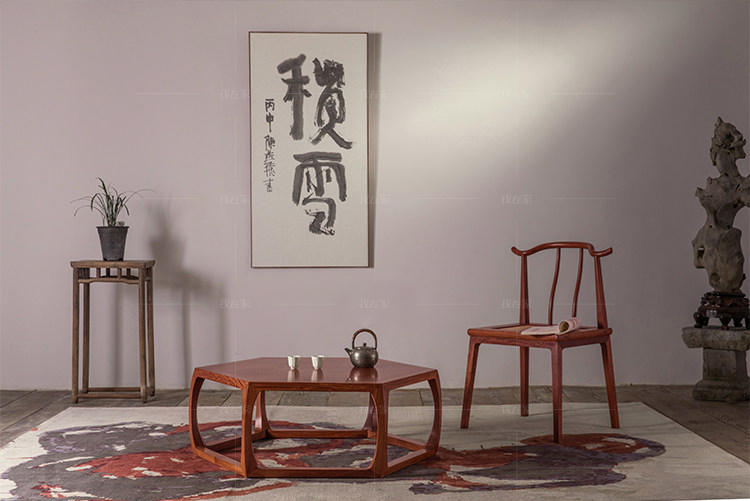 新中式风格天地翘头椅的家具详细介绍