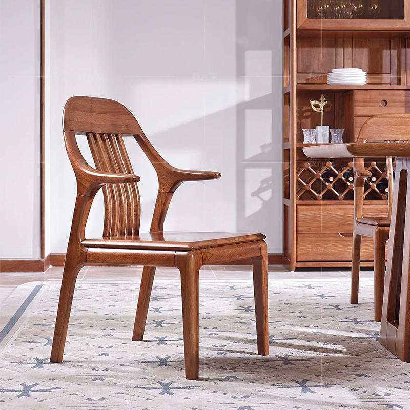 现代实木风格提白餐椅