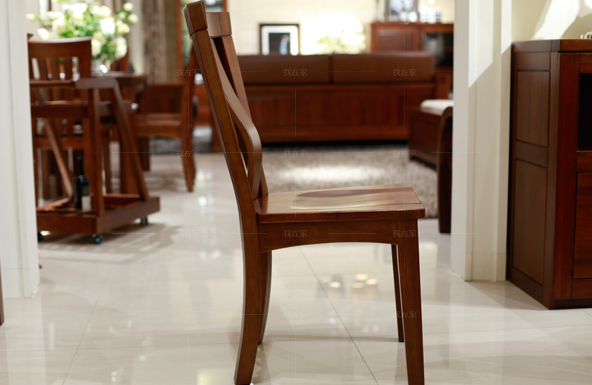 现代实木风格全实木餐椅（样品特惠）的家具详细介绍