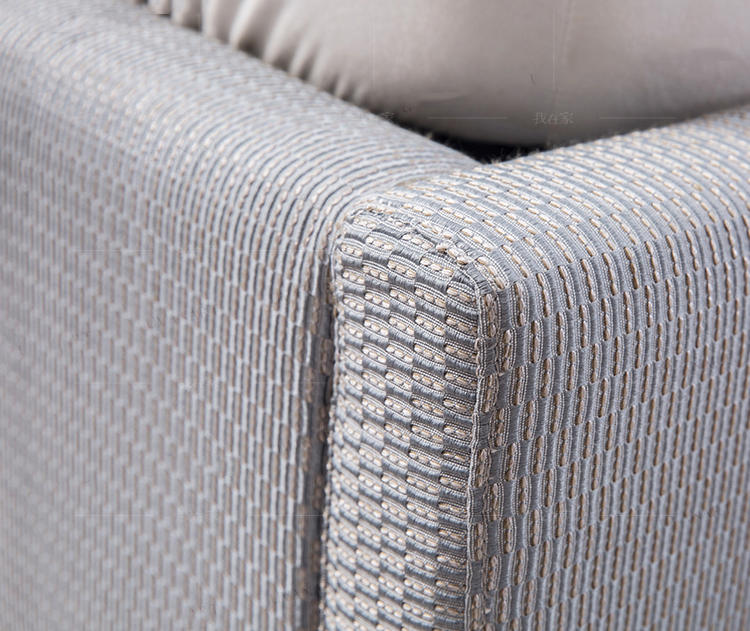 现代美式风格亚索线条布艺床的家具详细介绍