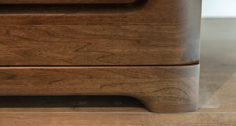 现代实木风格木语床头柜（样品特惠）的家具详细介绍