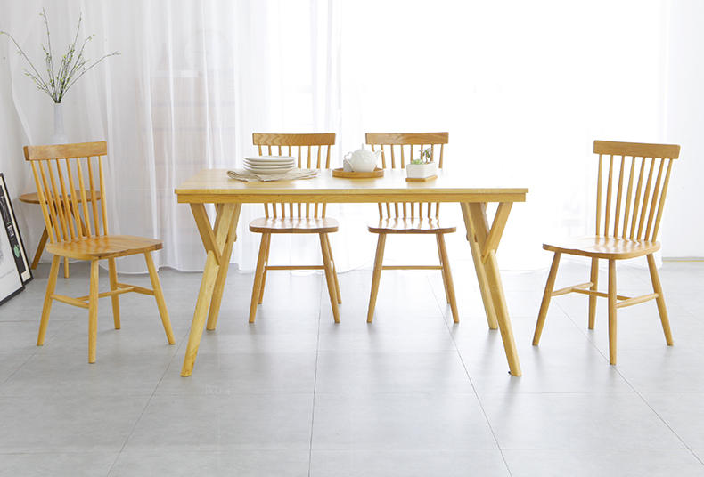 原木北欧风格温莎餐桌的家具详细介绍