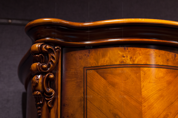 古典欧式风格马可斯衣柜的家具详细介绍
