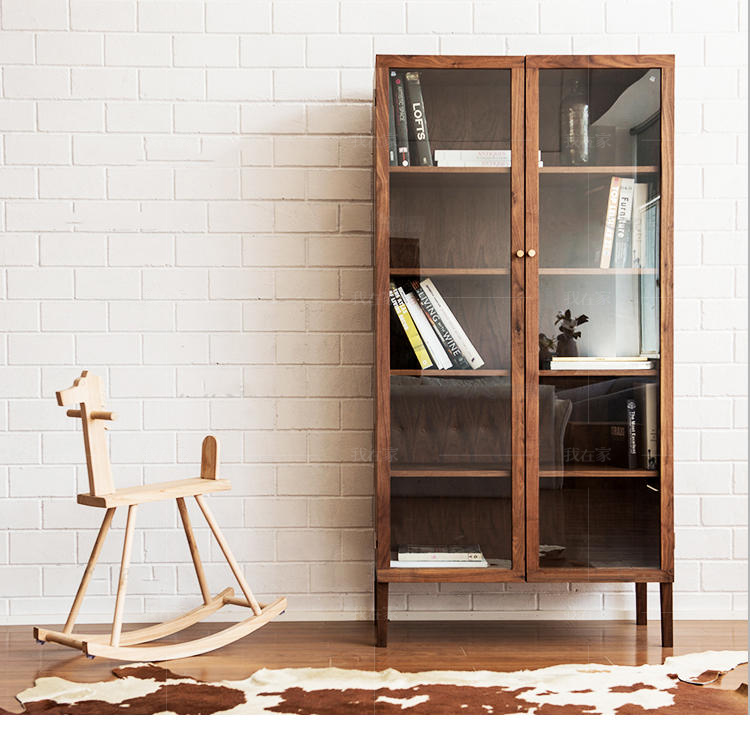 现代北欧风格黑胡桃木玻璃书柜