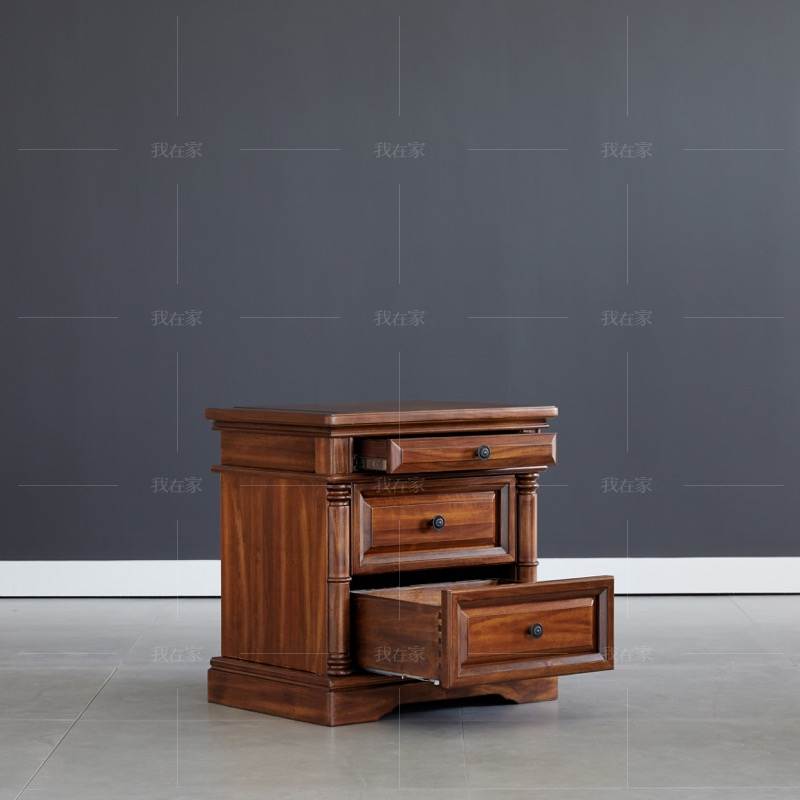 传统美式风格经典床头柜（样品特惠）的家具详细介绍